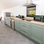 Oaktree - 3 Bedrooms - Sleeps 6 Σπίτι διακοπών