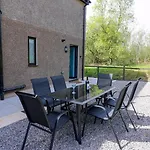 Oaktree - 3 Bedrooms - Sleeps 6 *