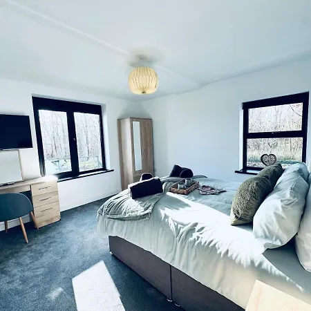 Oaktree Holiday home