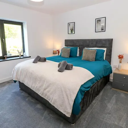 Дом отдыха Oaktree - 3 Bedrooms - Sleeps 6 *