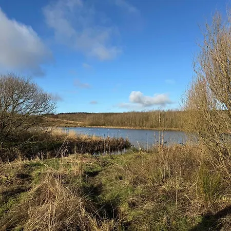 Oaktree - 3 Bedrooms - Sleeps 6 *