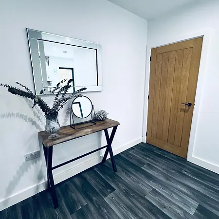 Oaktree - 3 Bedrooms - Sleeps 6 Frizington